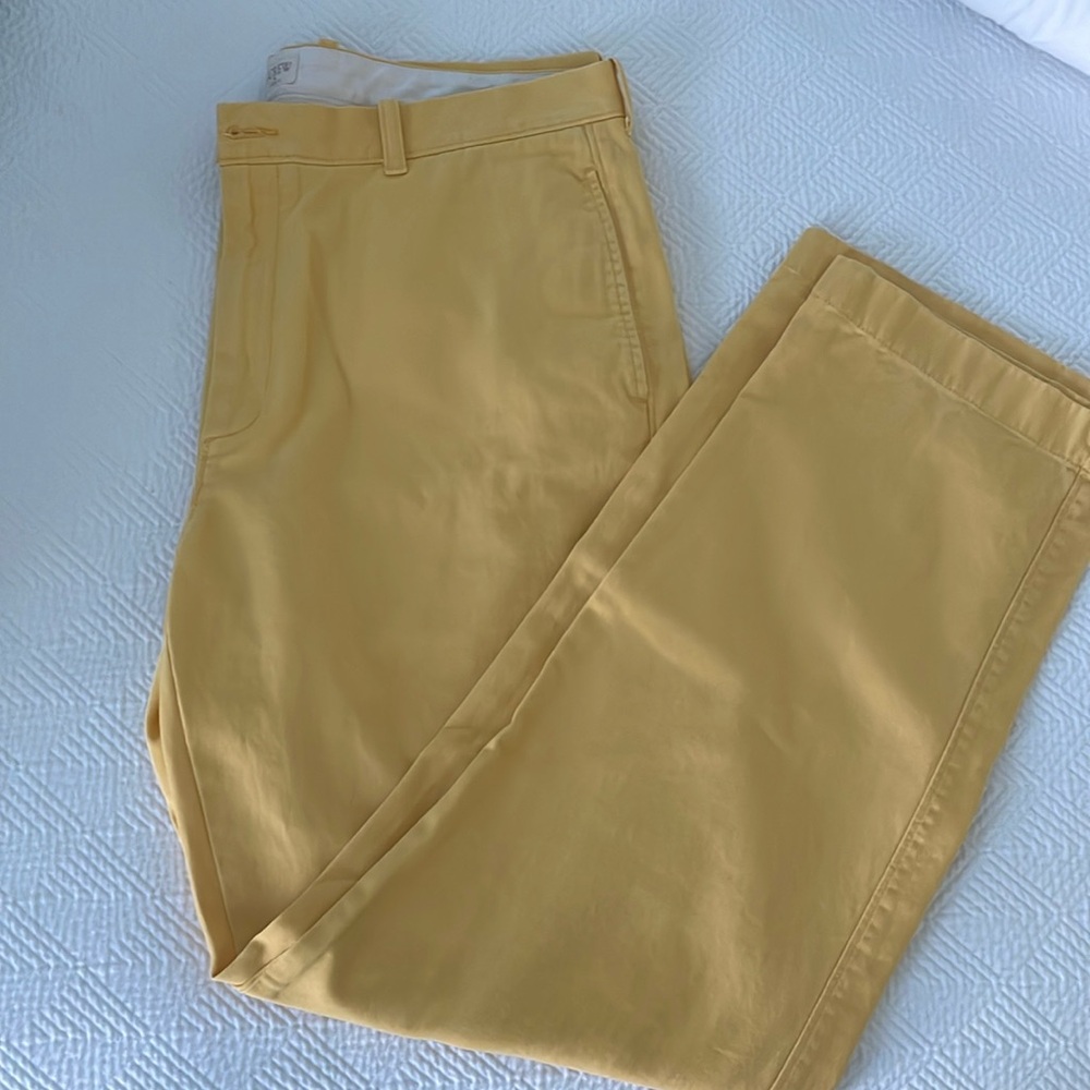 J Crew Factory Men’s Classic Fit Chinos